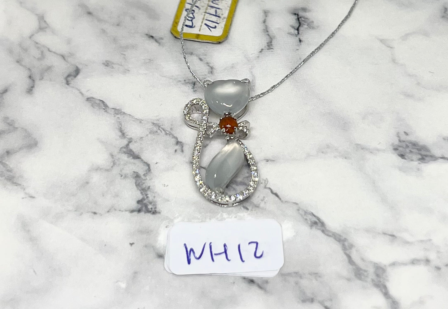 18K White Gold Jade & Diamond Cat Pendant