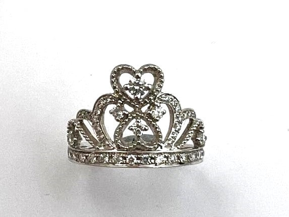 18K White Gold Crown Diamond Ring