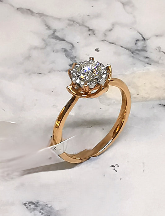 18K White Gold Lotus Diamond Ring